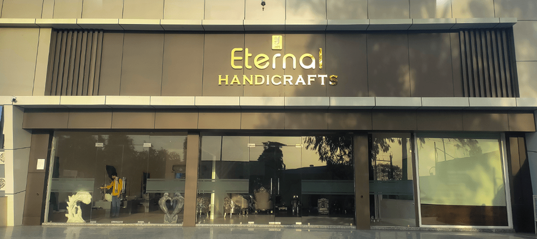 Luxury Handicraft Showroom