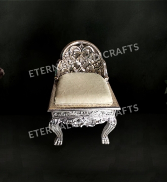 white-cushioned-silver-chair